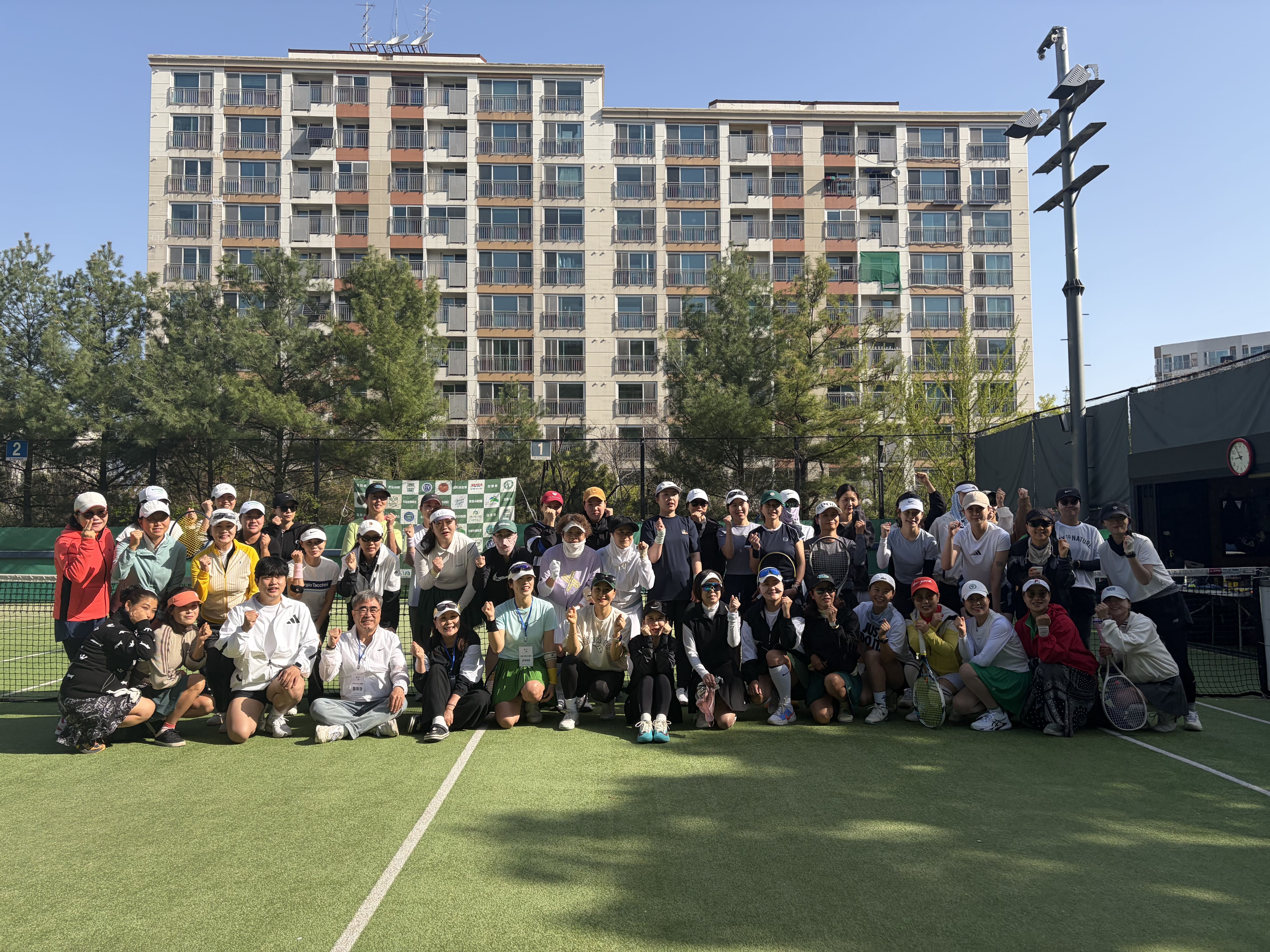단체사진.jpg
